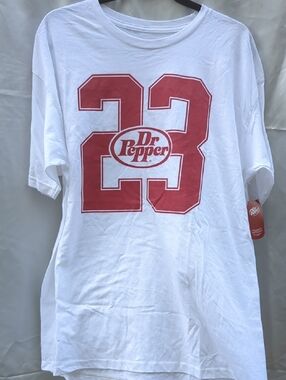 Dr.Pepper Men’s White Graphic Tee with Red '23' Logo